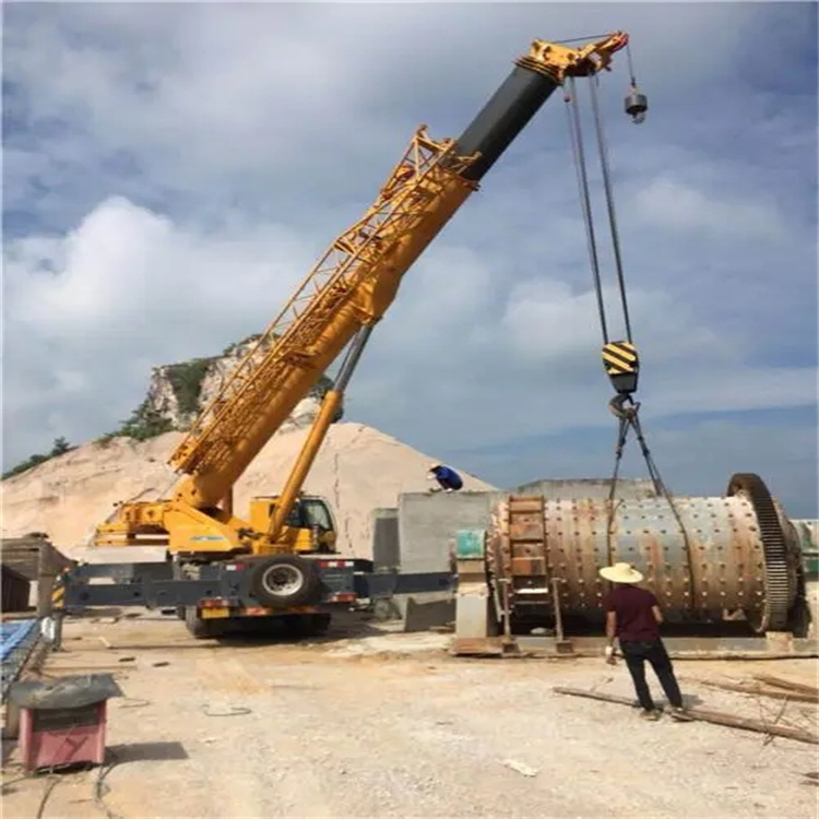 武侯吊车的运输费用是否包含在租赁费用中