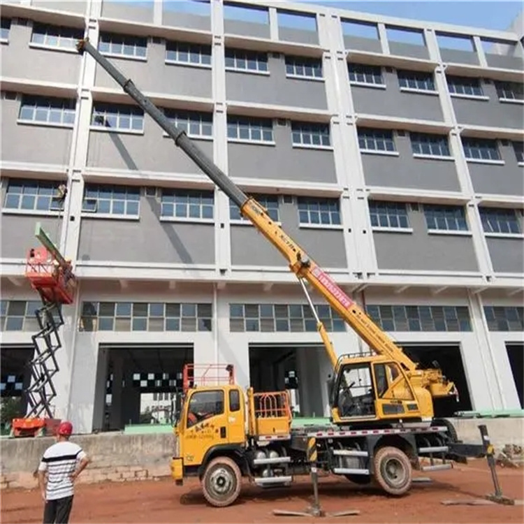 武侯高楼层玻璃吊装